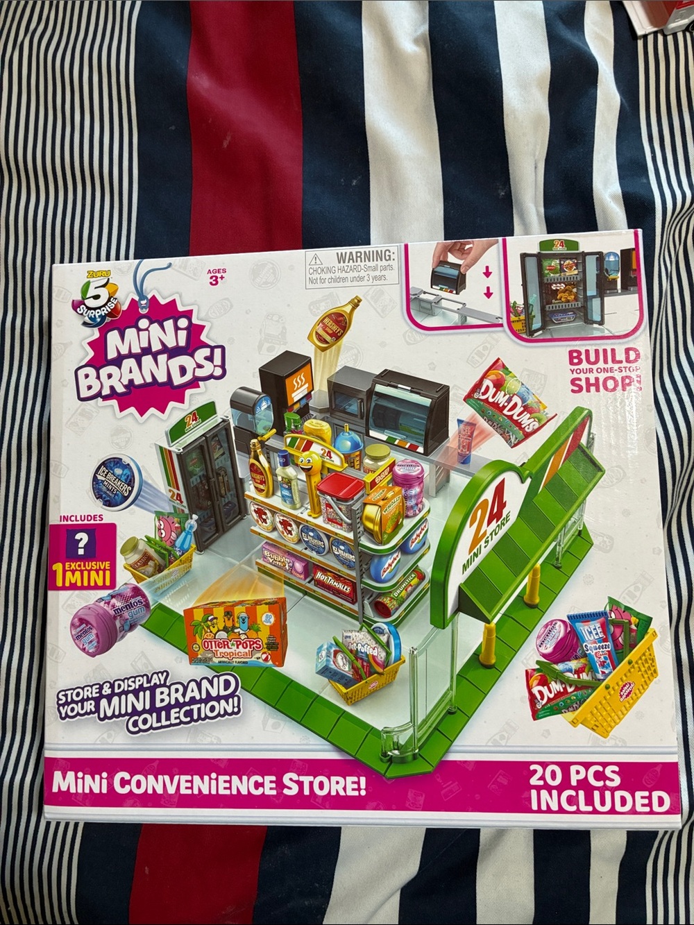 Mini Convenience Store Playset – Green Mini Brands Action Set